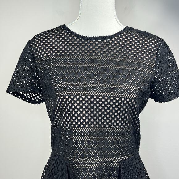 BCBG MaxAzria Vicktoria Black Lace Peplum Hem Top Shirt Size M Short Sleeve - Picture 2 of 14